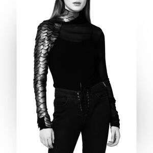 Gracia Black Textured Top